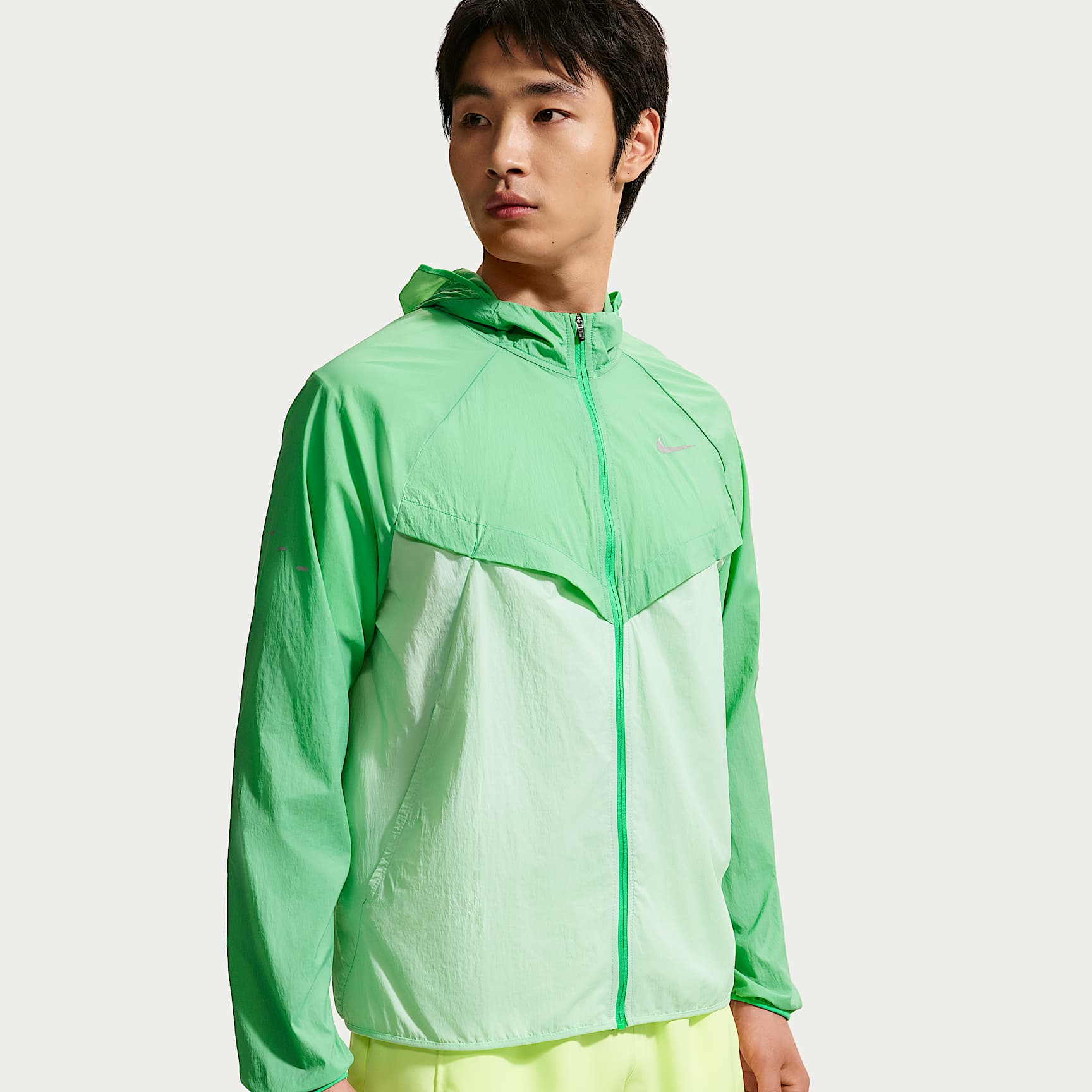 Nike Stride Men's Repel UV Running Jacket. Nike ID